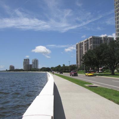 Tampa, Bayshore Blvd. USA leghosszabb járdája
